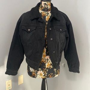 Wild Fable Faux Shearling Lined Cropped Denim Jacket